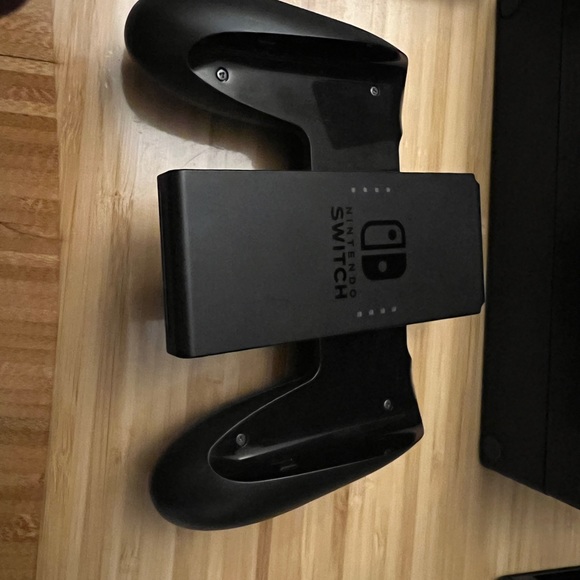 Nintendo Switch Joycons Grip - Picture 1 of 3